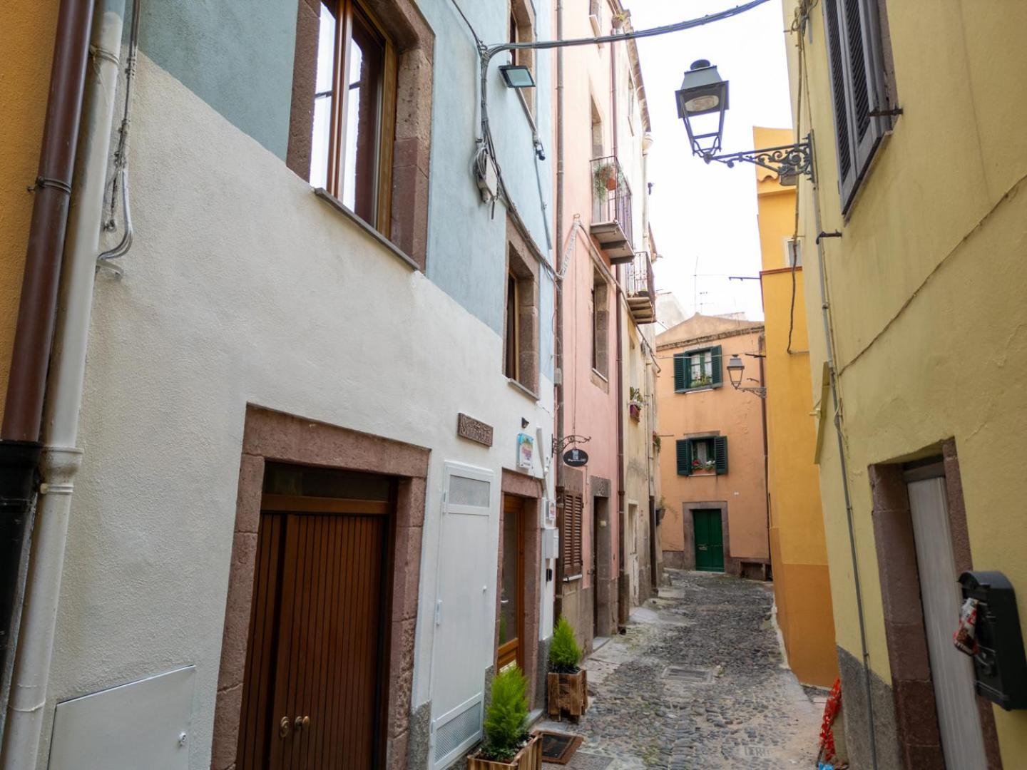 S'Apposentu - Un'Angolo Di Paradiso Con La Vista Sul Castello บอซา ภายนอก รูปภาพ